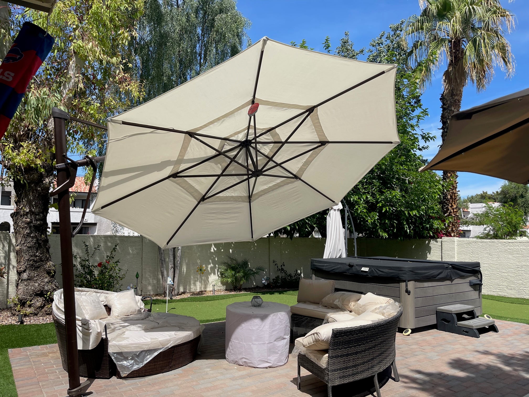 living accents s0um386pal octagon patio umbrella 9' Crank Auto Tilt Essential Fiberglass providing pergolas Garden Party Starlux AKZ Plus