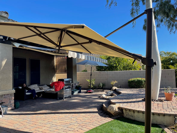 AG25TSQ Cantilever Umbrella