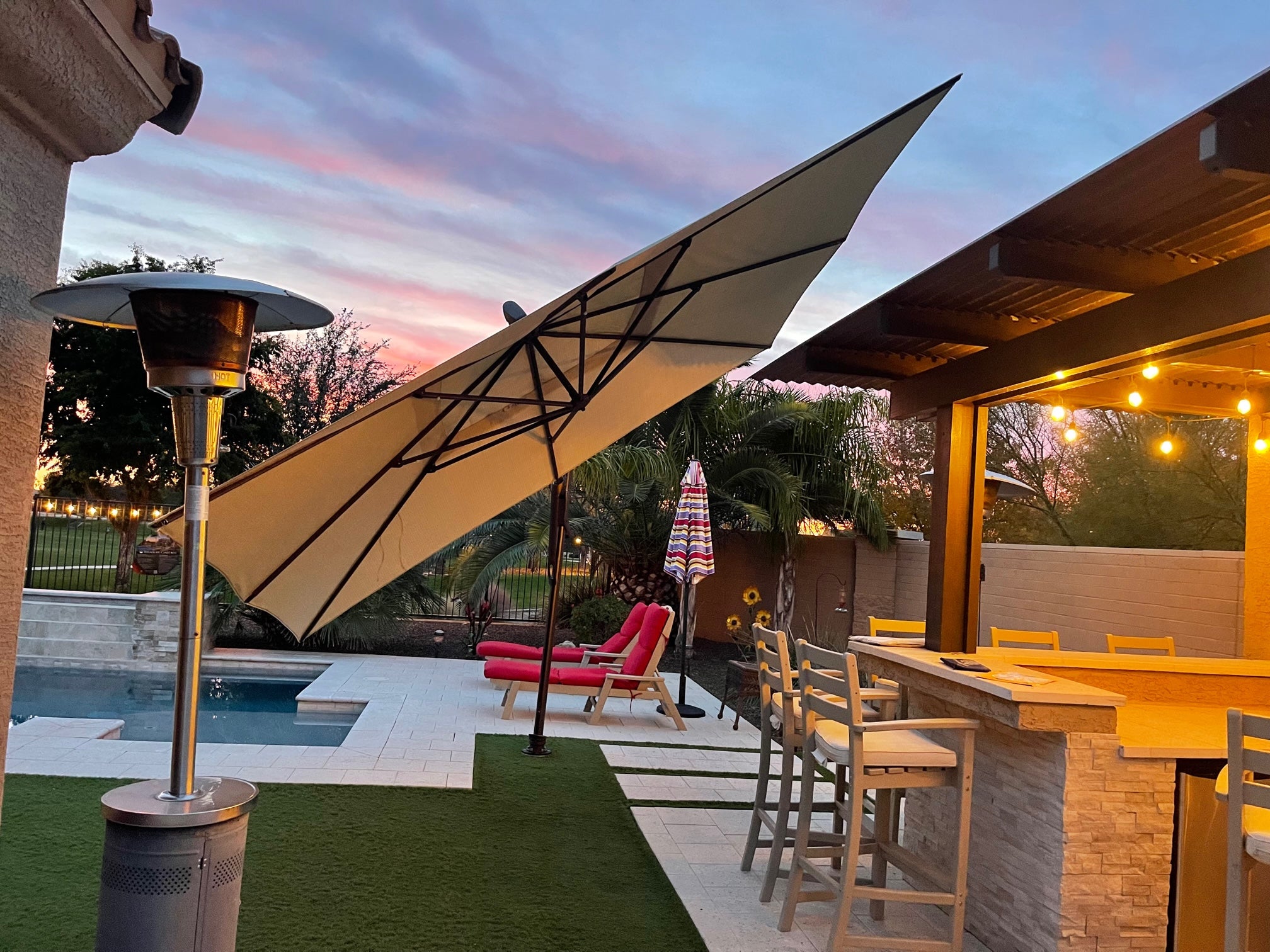 10X13 ft AKZPRT Cantilever Umbrella 10X13 ft AKZPRT Cantilever Umbrella